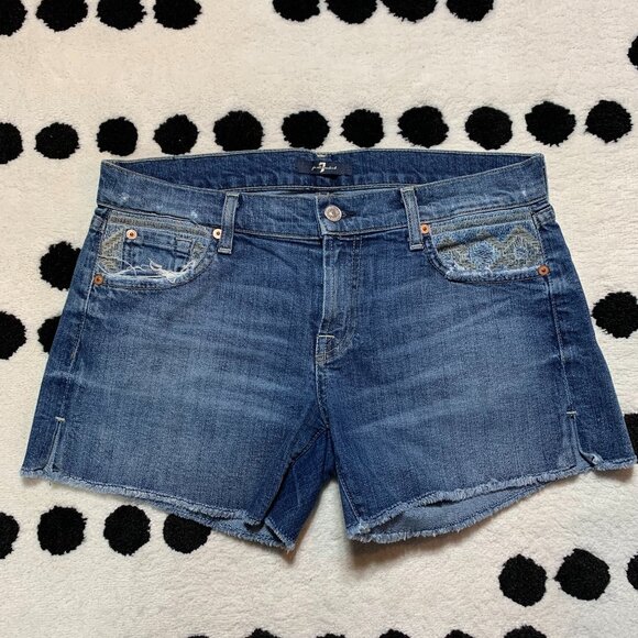7 For All Mankind Distressed Stretch Denim Low rise Jean Shorts - Picture 1 of 10